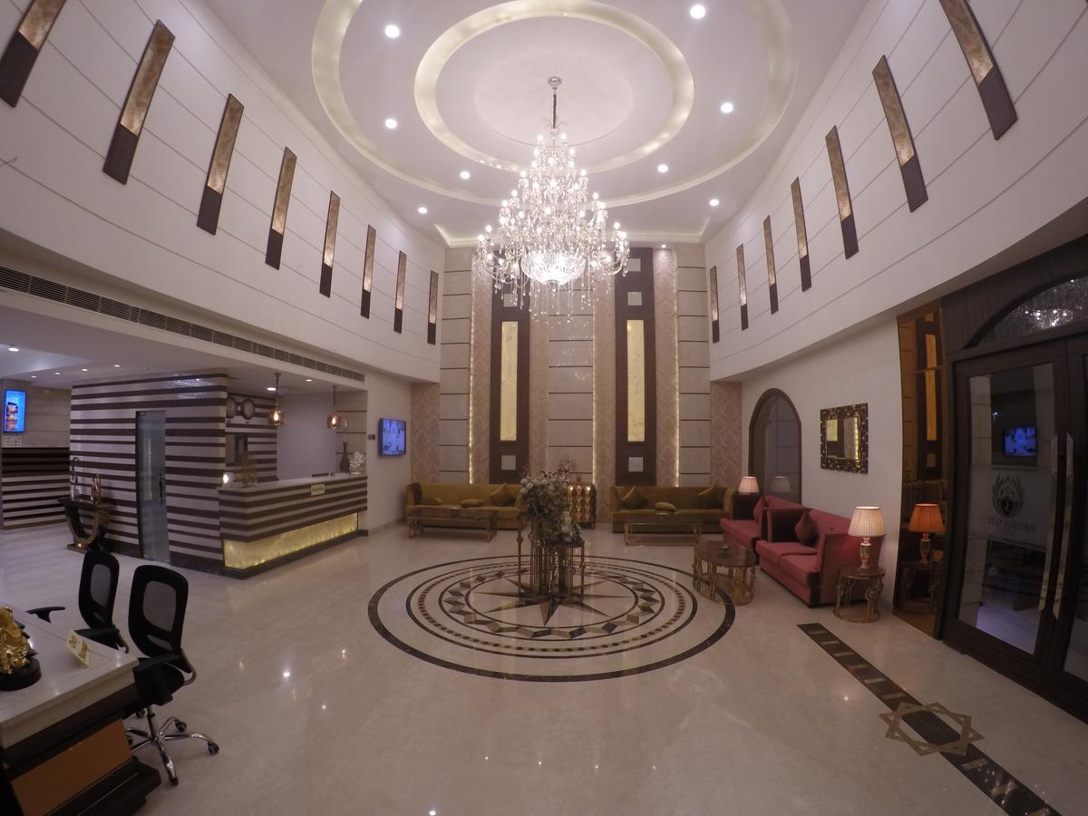 Hotel Imperia Suites Jalandhar Bagian luar foto