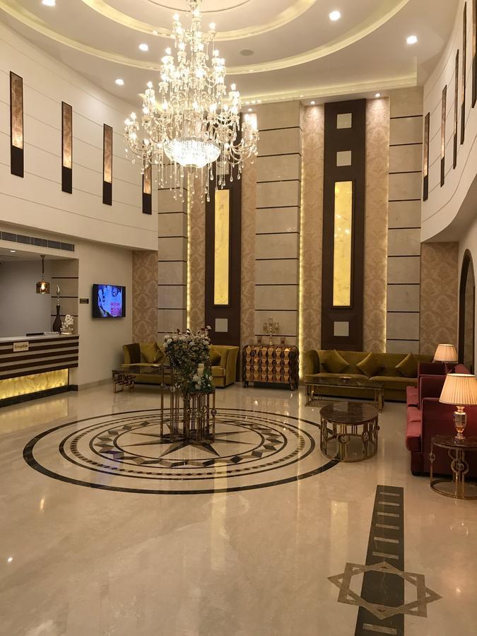 Hotel Imperia Suites Jalandhar Bagian luar foto